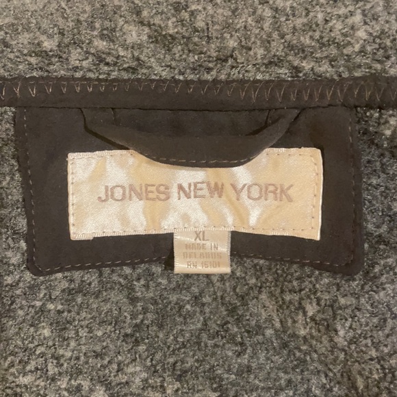 Jones New York Women’s XL Gray Comfy Zip Front Sweater - Picture 5 of 13